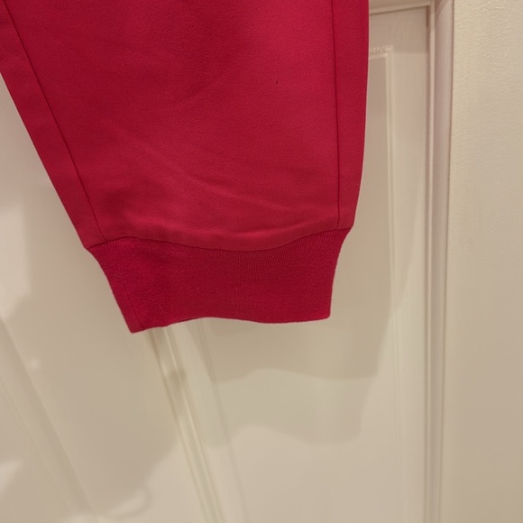 Mandala bright pink jogger scrub pants - Picture 4 of 6